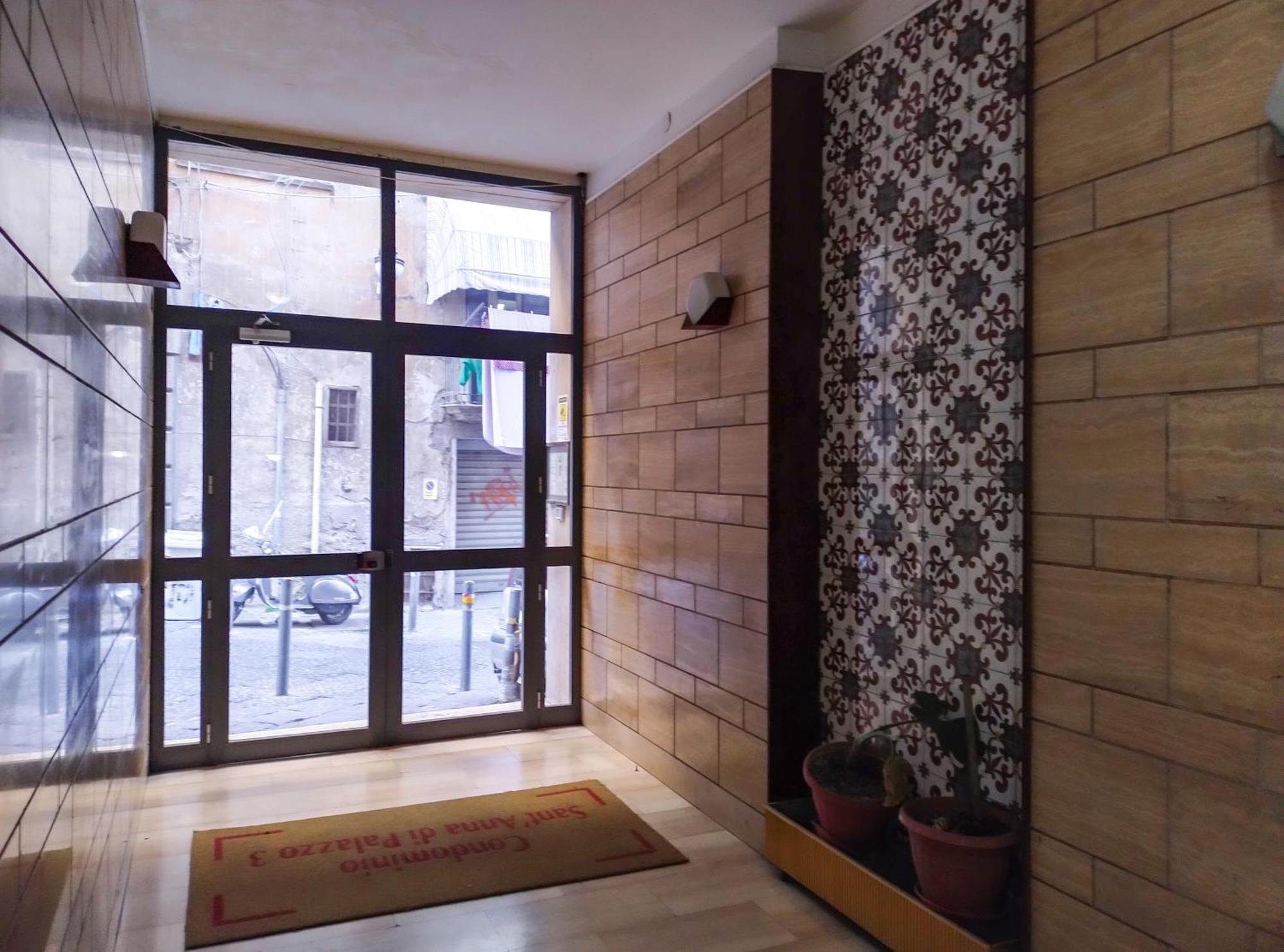 Casa Alessandro Casa Maria Francesca Наполи Екстериор снимка